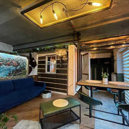 Viking Shelter - Z Jacuzzi Апартаменты *