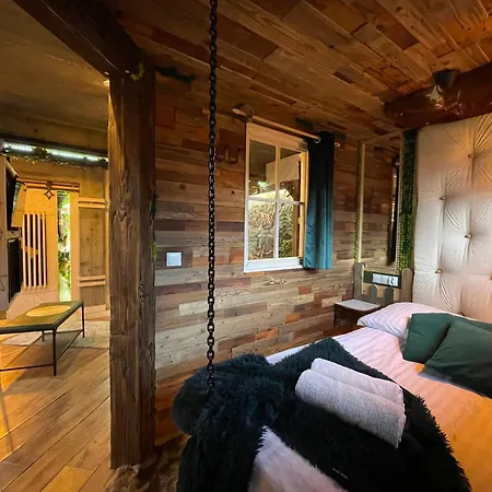 Viking Shelter - Z Jacuzzi Апартаменты Закопане