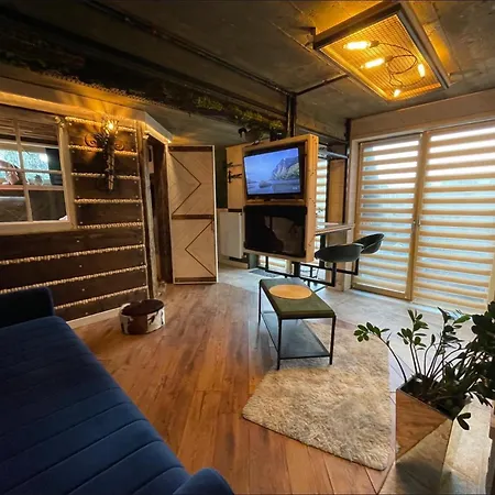 Viking Shelter - Z Jacuzzi