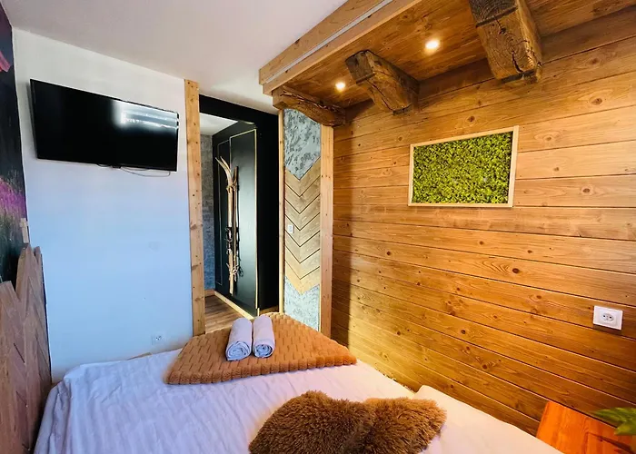 Viking Shelter - Z Jacuzzi Apartmán *