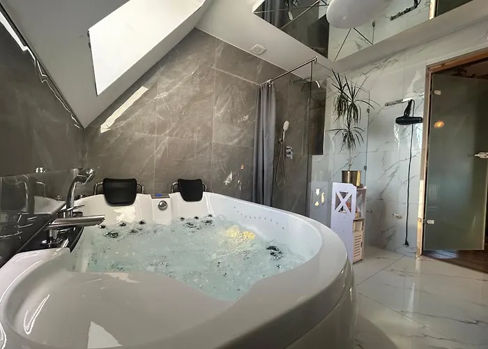 Viking Shelter - Z Jacuzzi Appartement